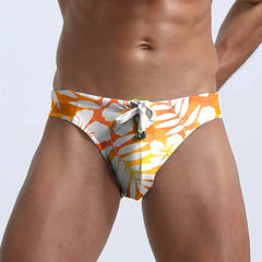 Fashionable Print Low Waist Triangle Men's Swimsuit Anti-Embarrassment Swimming Shorts Comfortable Breathable Beachwear