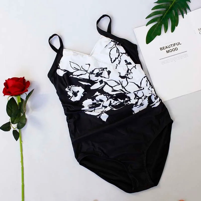 One-piece Large Size Swimwear With Push Up Women Plus Size Swimsuit Closed Body Female Bathing Suit For Pool Beach Wear