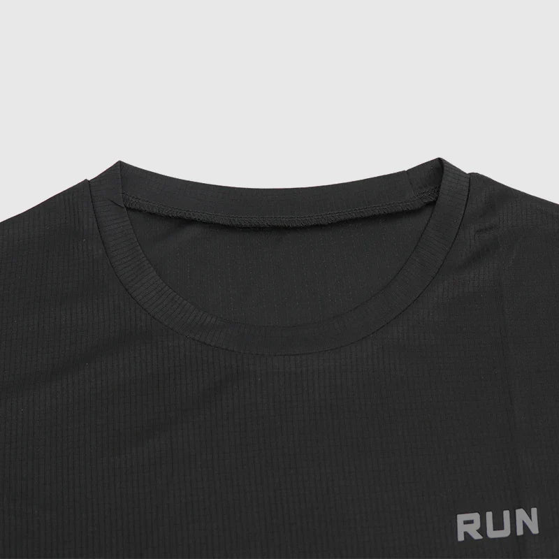 Mens Short Sleeve Sport t Shirt Quick Dry Running t-Shirt Breathable Fitness Shirt Top Ice Silk Gym Football Jerseys Man Clothes