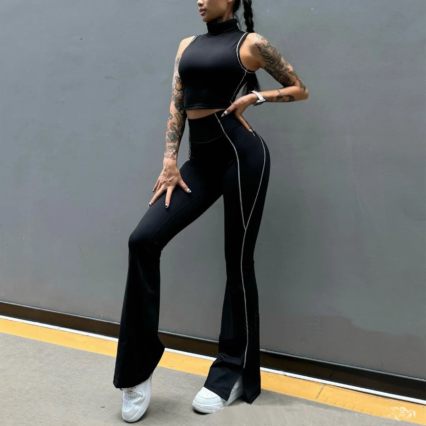 2Pcs Women Yoga Suit Tight Fitting Sports Set Workout Breathable Fitness Bra Gym Long Sleeve Crop Top Bell-bottoms Leggings